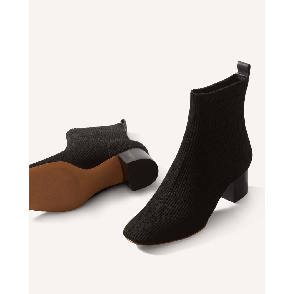 Everlane The Glove Boot Black Knit Ribbed Block Heel Ankle Sock Booties Size 7